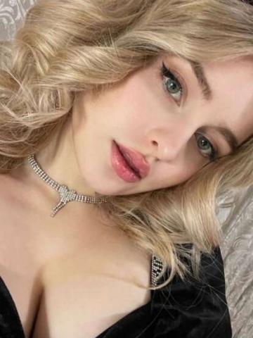 Камилла Стройная Брюнетка фото 3